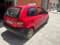 Usado Hyundai Getz 63 CV (46 kW) 2005 Rojo Utilitario