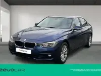 Usado BMW 318 150 CV (110 kW) 2017 Azul Berlina