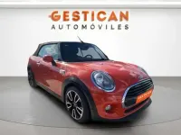 Usado Mini Cooper Cabriolet 136 CV (100 kW) 2019 Naranja Descapotable