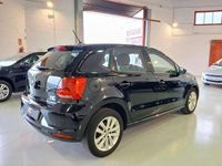 Usado VW Polo Advance 75 CV (55 kW) 2016 Negro Utilitario