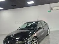 Usado Seat Leon FR 150 CV (110 kW) 2004 Negro Utilitario