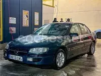 Usado Opel Omega 130 CV (95 kW) 1997 Verde Berlina