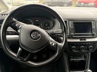 Begagnad VW Sharan Advance 150 HK (110 kW) 2016 Svart Minibuss