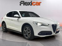 Usado Alfa Romeo Stelvio Sprint 160 CV (117 kW) 2022 Blanco SUV