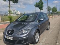 Usado Seat Altea Reference 105 CV (77 kW) 2012 Gris / plata Monovolumen