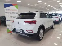 Usado VW T-Roc Life 110 CV (80 kW) 2023 Blanco SUV