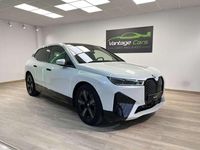 Używany BMW i7 M Sport 334 kW (455 KM) 2023 Biały Sedan/Limuzyna