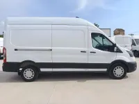 Usado Ford Transit Trend 131 CV (96 kW) 2022 Blanco Van