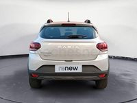 Usado Dacia Sandero Expression 91 CV (66 kW) 2023 Gris / plata Berlina