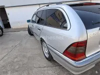 Usado Mercedes C250 Classic 150 CV (110 kW) 2000 Gris / plata Familiar