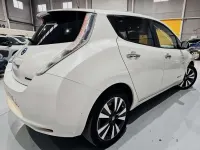 Usado Nissan Leaf Tekna 80 kW (109 CV) 2015 Blanco Utilitario