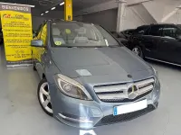 Usado Mercedes B180 Urban 109 CV (80 kW) 2014 Azul Utilitario