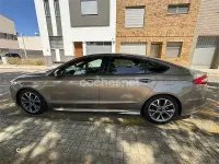 Usado Ford Mondeo ST-Line 165 CV (121 kW) 2018 Beige Berlina