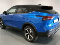 Usado Nissan Qashqai Tekna 158 CV (116 kW) 2024 Magnetic blue con techo midnig SUV