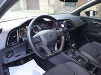 Usado Seat Leon FR 150 CV (110 kW) 2020 Gris Familiar