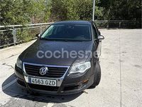Usado VW Passat Advance 140 CV (102 kW) 2010 Gris / plata Berlina