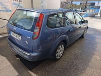 Usado Ford Focus Ghia 116 CV (85 kW) 2007 Azul Utilitario