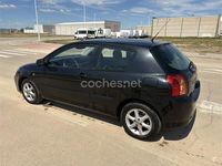 Usado Toyota Corolla Terra 116 CV (85 kW) 2005 Negro Berlina