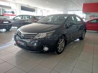Usado Toyota Avensis Executive 124 CV (91 kW) 2012 Negro Berlina