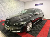 Usado Jaguar XF Premium Luxury 275 CV (202 kW) 2013 Negro Berlina