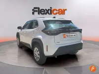 Nuevo Toyota Yaris Cross Active 131 CV (96 kW) 2026 Blanco SUV