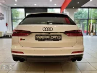 Usado Audi A6 Ambiente 350 CV (257 kW) 2019 Blanco Familiar