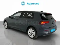 Usado VW Golf VIII 115 CV (84 kW) 2025 Gris / plata Berlina