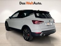 Usado Seat Arona FR 115 CV (84 kW) 2024 Blanco SUV