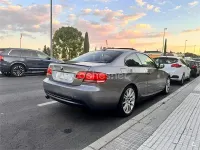 Usado BMW 320 177 CV (130 kW) 2009 Gris / plata Coupe
