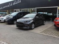 Usado Mazda 2 Center-Line 116 CV (85 kW) 2023 Gris Berlina