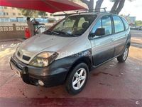 Usado Renault Scénic Privilege 120 CV (88 kW) 2003 Gris / plata Monovolumen