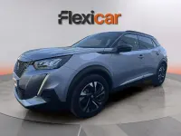 Usado Peugeot e-2008 Allure 100 kW (136 CV) 2022 Gris SUV