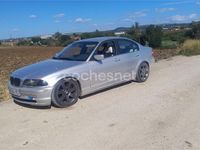 Usado BMW 323 170 CV (125 kW) 1999 Gris / plata Berlina