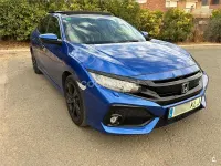 Usado Honda Civic Executive 120 CV (88 kW) 2019 Azul Berlina