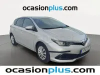 Usado Toyota Auris Business Edition 90 CV (66 kW) 2017 Gris / plata Berlina