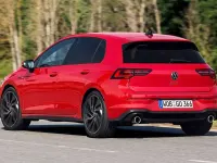 Usado VW Golf VIII GTI 245 CV (180 kW) 2022 Gris Utilitario