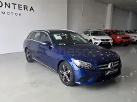 Usado Mercedes C200 160 CV (117 kW) 2020 Azul Familiar