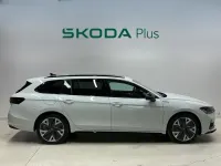 Usado Skoda Superb SportLine 204 CV (150 kW) 2026 Blanco Familiar