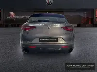 Usado Alfa Romeo Stelvio Sprint 190 CV (139 kW) 2020 Gris SUV