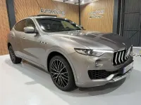 Usado Maserati Levante 275 CV (202 kW) 2016 Beige SUV