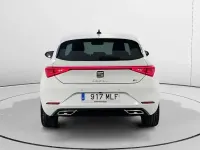 Usado Seat Leon FR 150 CV (110 kW) 2023 Blanco Berlina