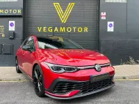 Usado VW Golf VIII GTI Clubsport 301 CV (221 kW) 2022 Granate Berlina