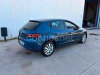 Usado Seat Leon Ecomotive 110 CV (80 kW) 2016 Azul Berlina