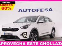Usado Kia Niro 141 HP (103 kW) 2021 Branco SUV