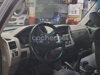 Usado Mitsubishi Montero Intense 160 CV (117 kW) 2006 Gris / plata SUV