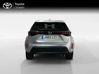 Usado Toyota Yaris Style 116 CV (85 kW) 2022 Gris Utilitario