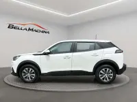 Usado Peugeot 2008 Active 110 CV (80 kW) 2021 Blanco SUV
