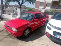 Usado Alfa Romeo 33 110 CV (80 kW) 1989 Rojo Berlina