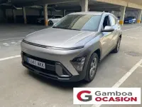 Usado Hyundai Kona 120 CV (88 kW) 2023 Gris SUV
