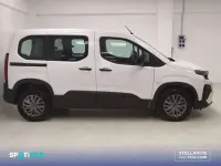 Nuevo Peugeot Rifter Allure 131 CV (96 kW) 2026 Negro Monovolumen